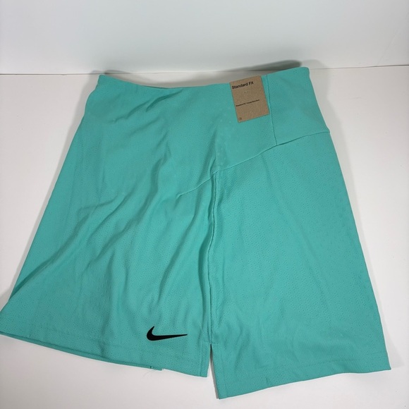 Nike Tour Women’s Dri-Fit ADV 15” Golf Pickleball Skort Small (S) NWT $85 MSRP - Picture 1 of 5